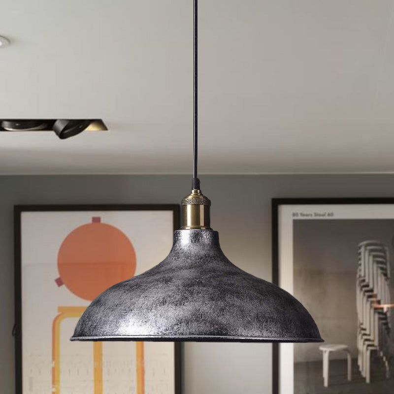 1 Bulb Pendant Lamp Vintage Style Bowl Metal Ceiling Light Fixture in Black/White for Restaurant