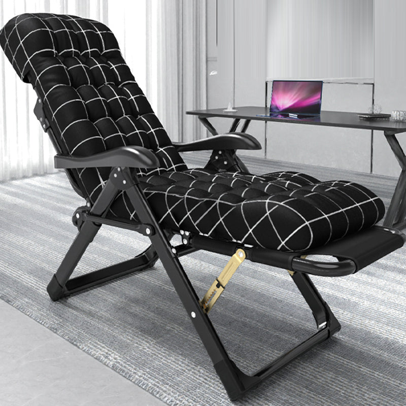 Adjustable Single Ergonimic Recliner with Metal Legs and Removable Cushions