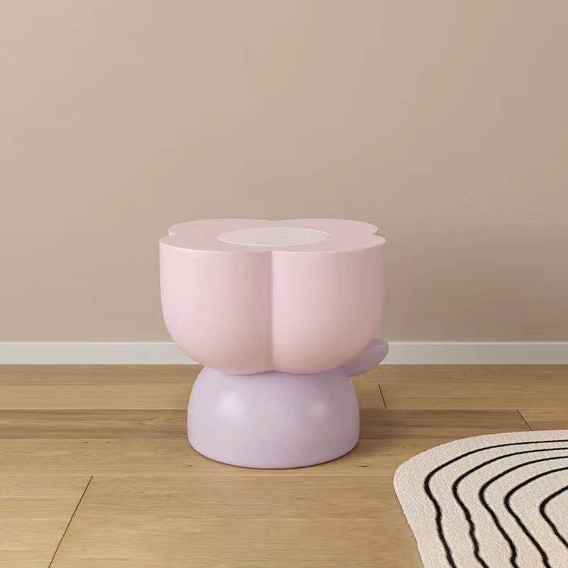 Resin Coffee or End Table in Flower Shape with 1 Legs Contemporary