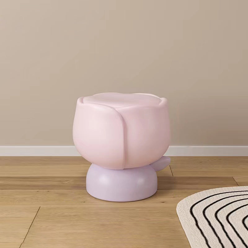 Resin Coffee or End Table in Flower Shape with 1 Legs Contemporary
