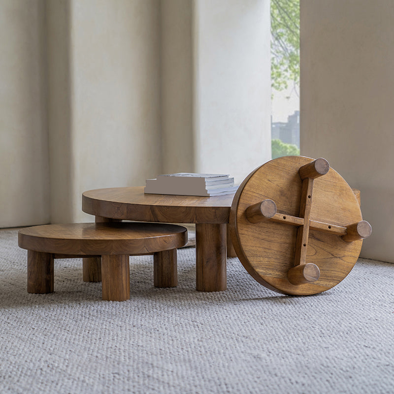 Contemporary 4 Legs Brown Solid Wood Round Coffee Cocktail Table