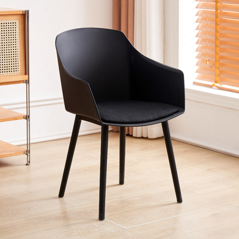 Modern Plastic Dining Room Upholstered Black Leg Dining Chair