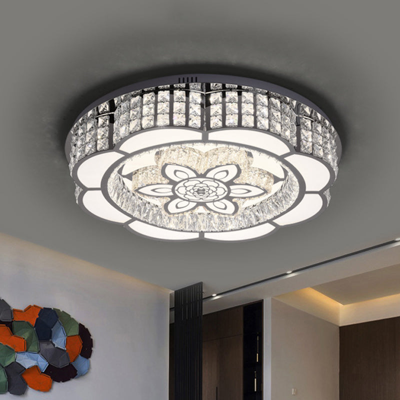 Moderne BlumenlED -Decke Flush Mount Kristall eingebettete Flushmount -Beleuchtung in Chrom, 23,5 "/31,5" breit