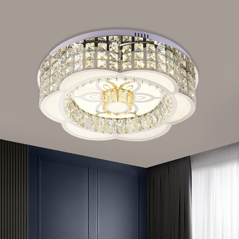 Modern Flower LED Ceiling Flush Mount Crystal Embedded Flushmount Lighting in Chrome, 23.5"/31.5" Wide