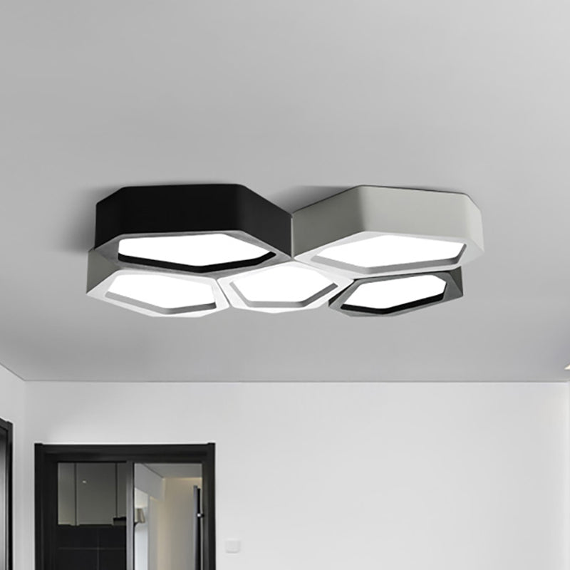 Honeycomb Flush Mount Lamp con Acrylic Diffuser Nordic Black / White LED Ceiling Flush Mount per Hallway