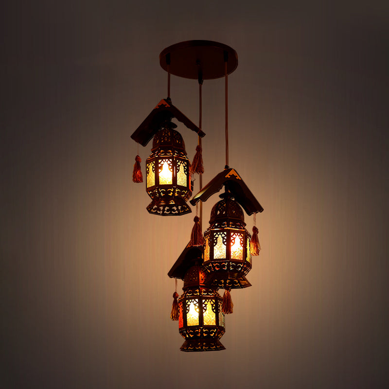Lámpara de lámpara metálica de linterna decorativa 3 cabezas sala de estar luminosa lámpara en bronce con techo de madera