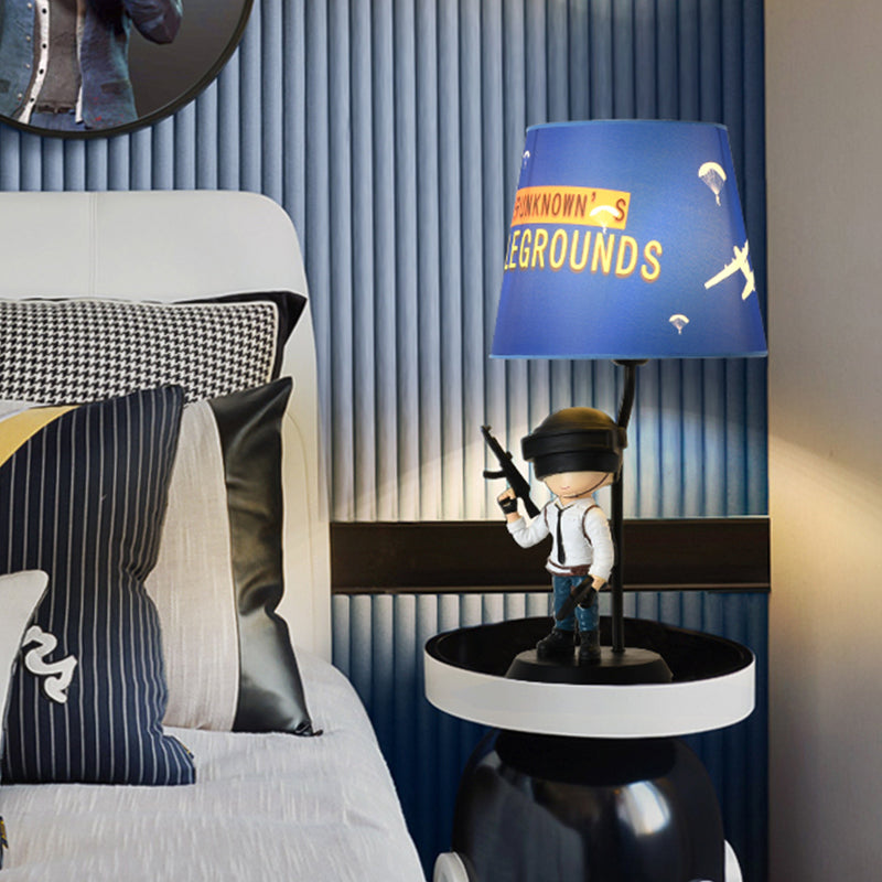 Barrel Night Light Kids Tessuto Kids 1 Head Blue Table Lamp per camera da letto con decorazione di Squatting/Standing Soldier