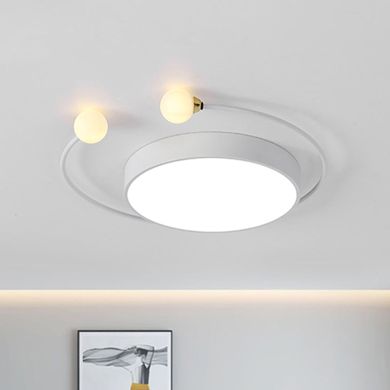 Krabbendesign Flush Mount Lighting Nordic Creative Eisen Schlafzimmer LED -Deckenelement in Grau/Weiß/Grün