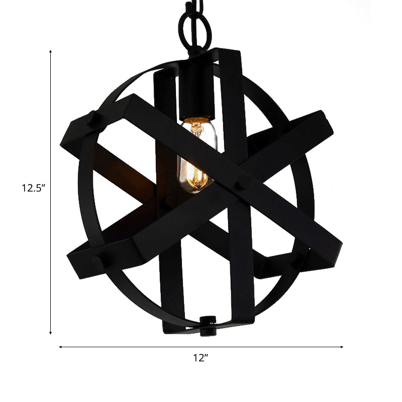 Lampada sospesa rotonda con cinturino industriale con catena regolabile 1 su soffitto a sospensione in metallo in nero