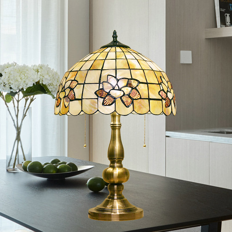 Lotus Blossom Gridded Table Light 2-Light Shell Victorian Style Night Stand Lamp with Pull Chain in Brushed Brass