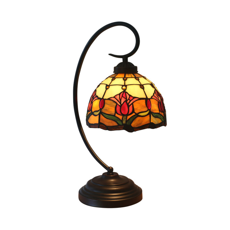 1-bulb koepelvaart tafellighting barokke rood/roze/bruin gesneden glazen roos/tulpen patroon nachtkastje lamp met ronde arm