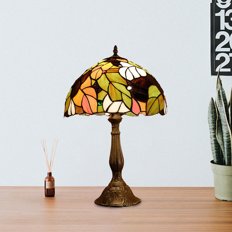 1 Head Dome Table Lamp Baroque Style Yellow/Green/Orange Stained Glass Nightstand Lamp with Leaf/Flower Pattern