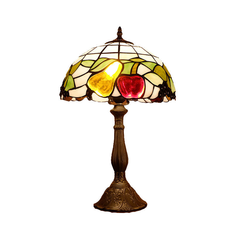 Tombra de tazón Noche de luz Tiffany Glass 1 Lámpara de mesa de acabado de bronce ligero con patrón de fruta