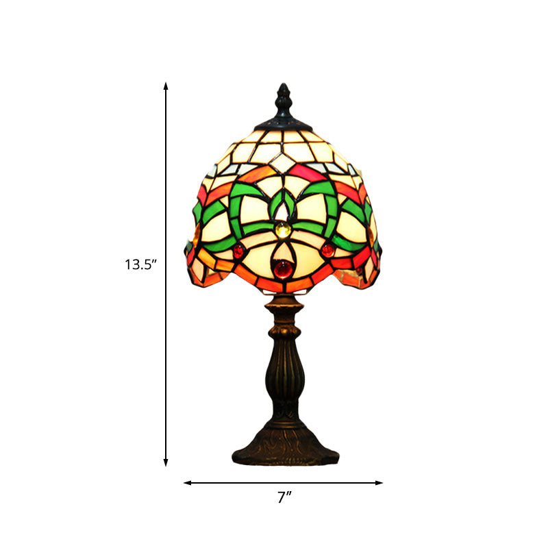 Barockschale Schattentischlampe 1 Kopf Handgeschnittenes Glasnachtbeleuchtung in Grün für Schlafzimmer