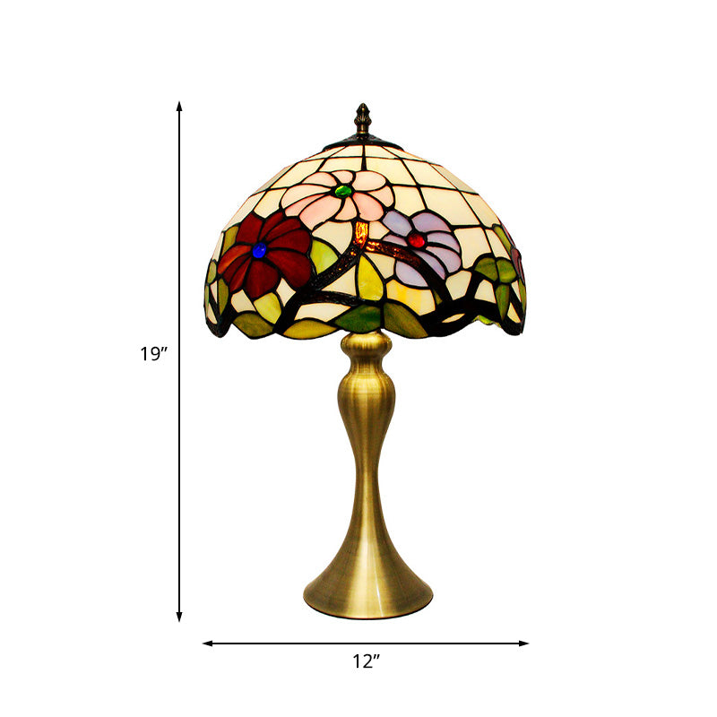 Tiffany Bowl Table Table Table Lighting Lámpara de escritorio de vidrieras de 1 luces en oro con patrón de flor