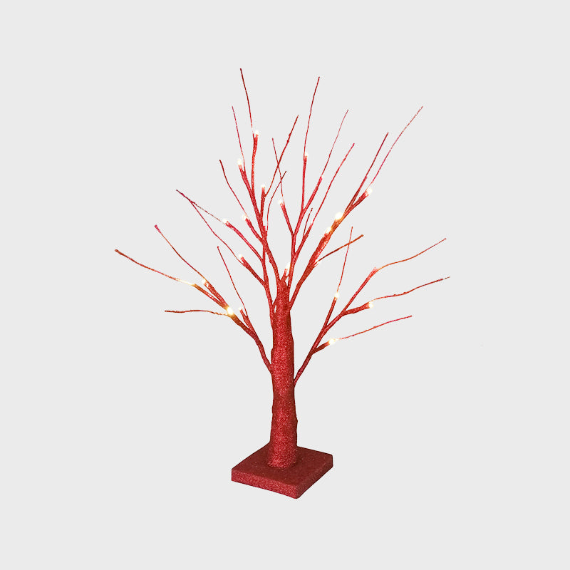 Iluminación de la mesa nocturna del árbol rojo