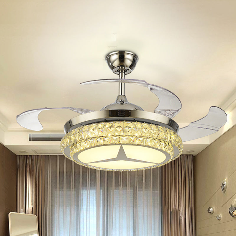 Ronde kristal spoelventilator met 4 bladen Minimalistische woonkamer 42,5 "W LED Semi Flush Light in zilver