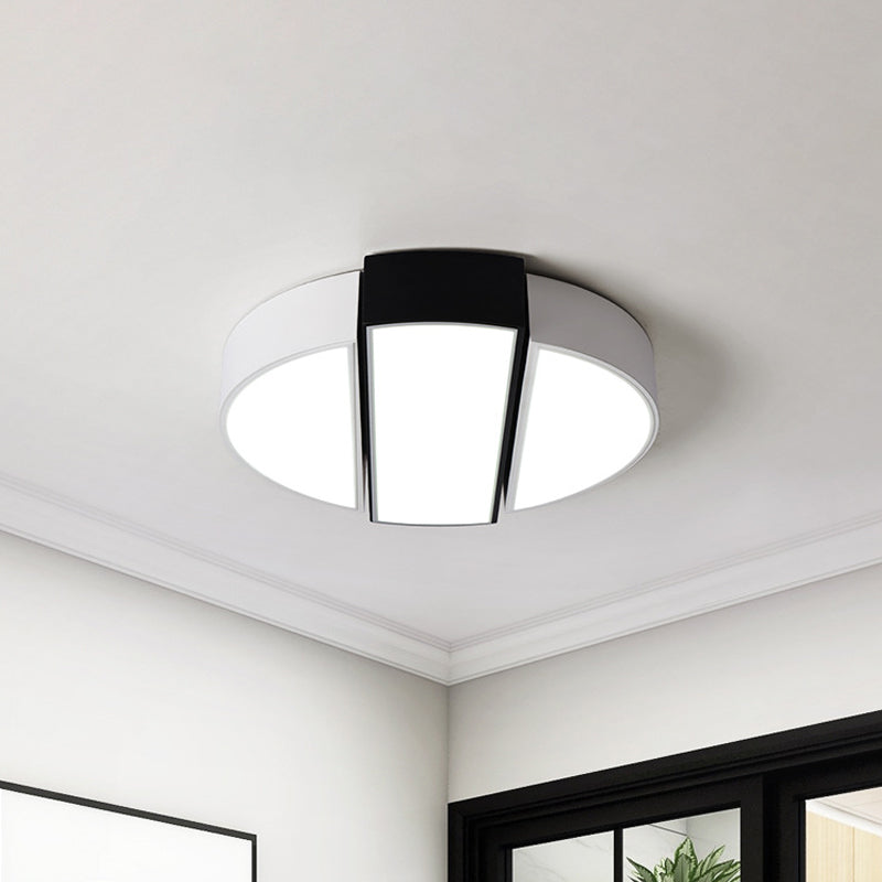 18"/22"/26" Dia Metal Round Flush Mount Ceiling Light Modern LED White Ceiling Flush Mount for Bedroom in Warm/White