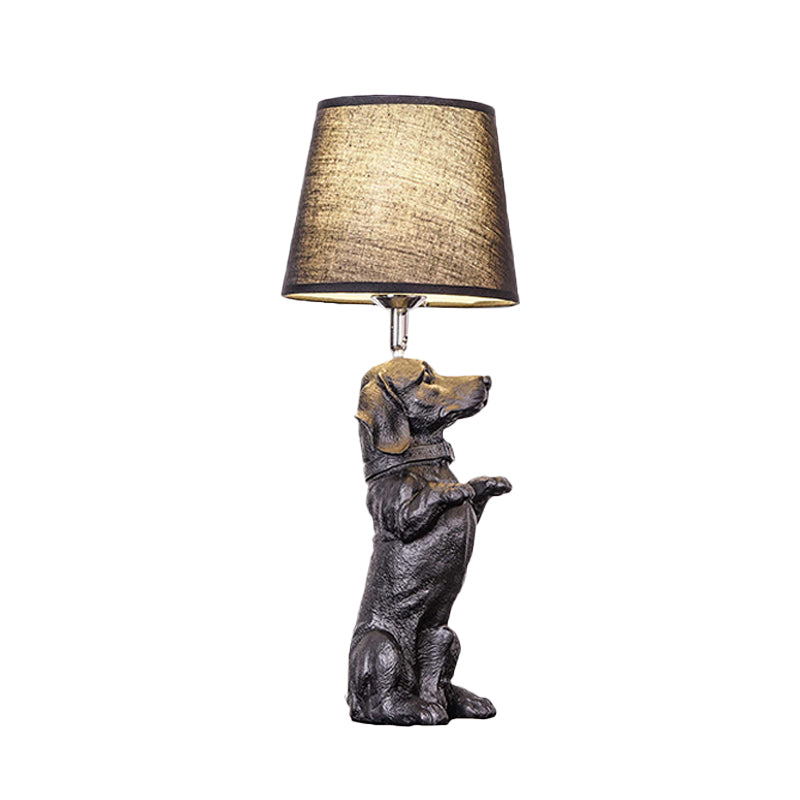 Sitting/Standing Dog Night Table Light Creative Resin 1 Head Black Table Lighting with Barrel Fabric Shade for Bedroom