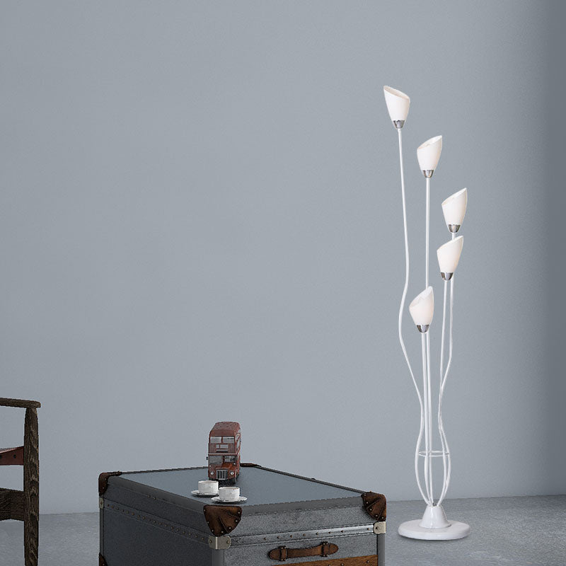 Lampada di lettura del pavimento in metallo Tortchiere Contemporaneo 5-Bulb White Standing Light for Study Room