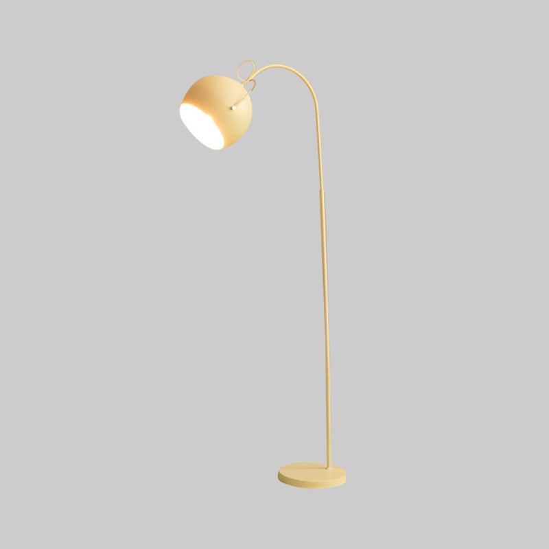 Minimalistische Kuppel Schatten Stand Up Lampe Metall Einkopf Schlafzimmer Bodenlicht mit Lichtbogenarm in Weiß/Schwarz