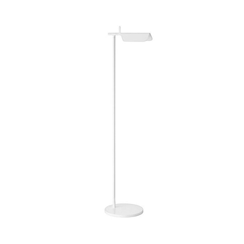 Minimalist Right Angle Floor Lighting Metallic LED Bedroom Standing Floor Lamp in White/Black