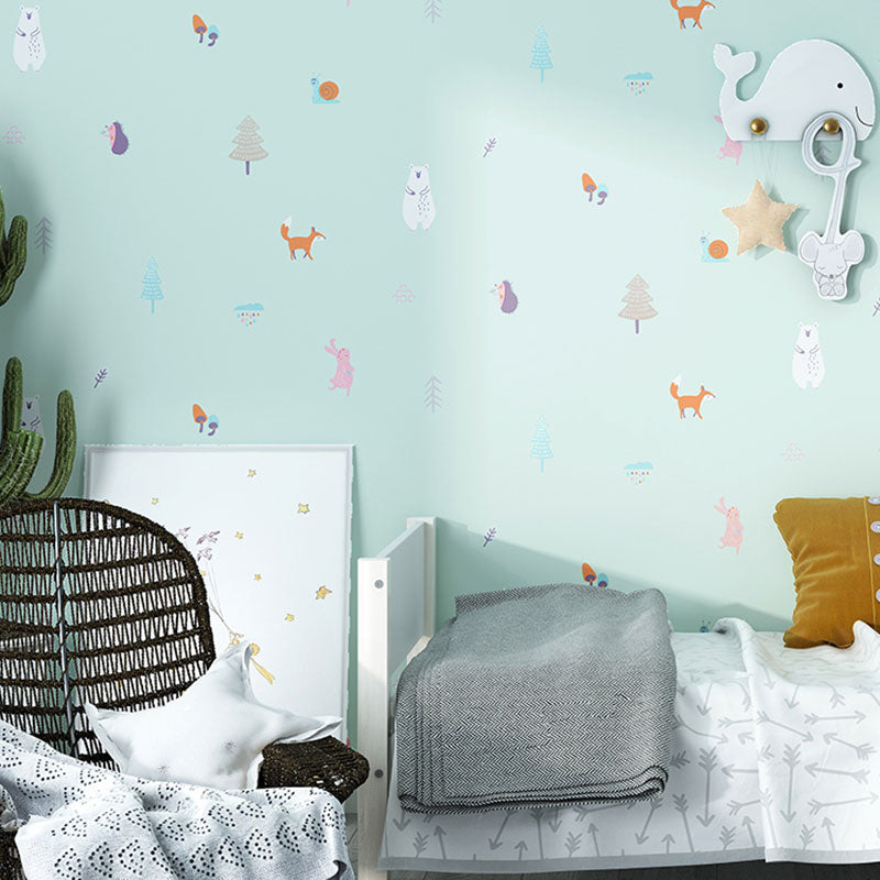 Contemporary Animal Wallpaper Roll for Children's Bedroom with Cartoon Animal Design in Pastel Color