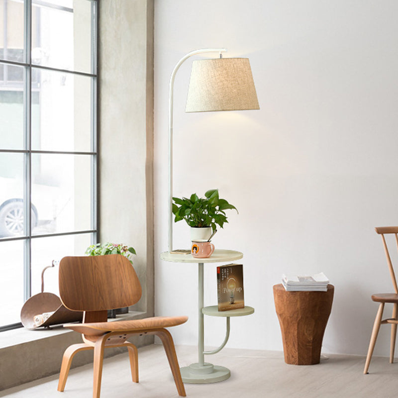 Enkele woonkamerstandaard Licht Moderne Witte Arced Floor Lamp met vatstof Stoffe schaduw