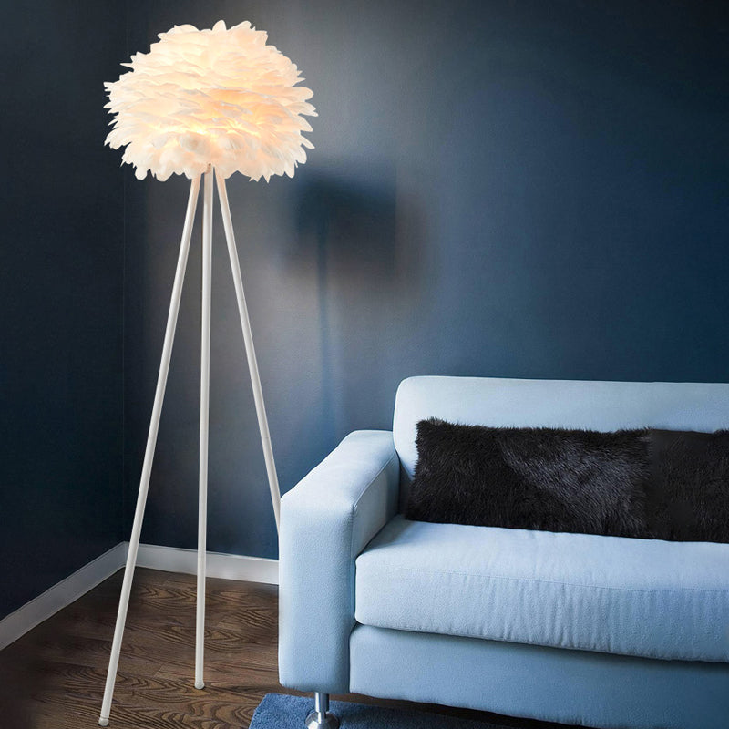 Metal Tripod Standing Floor Light Contemporary 1-Head Floor Lamp with Feather Shade in White