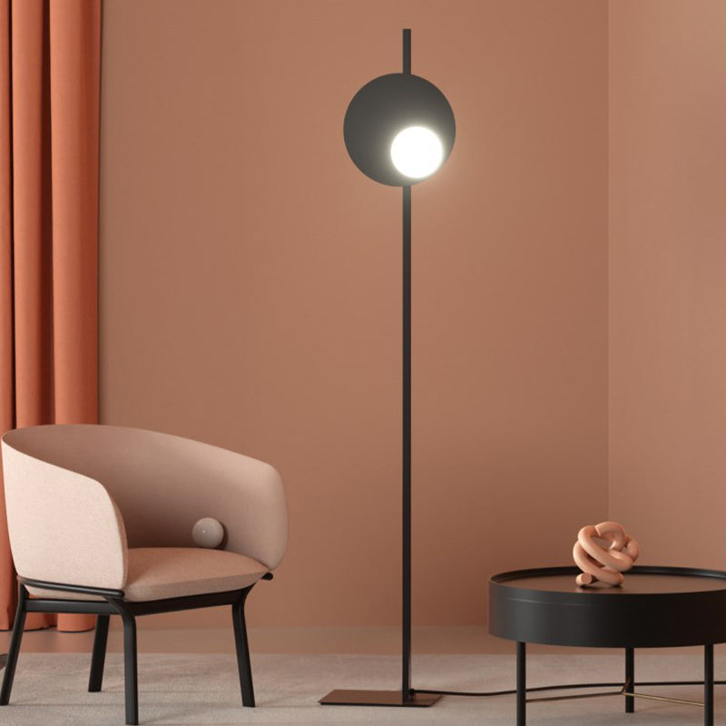 Lampadaire rond en métal avec base rectangle à LED minimaliste lumière noire debout pour chambre à coucher