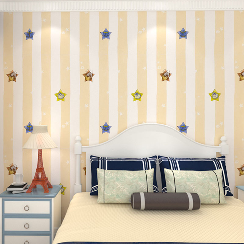 33' x 20.5" Minimalist Wallpaper Roll for Children's Bedroom with Cartoon Star and Stripe Design in Soft Color